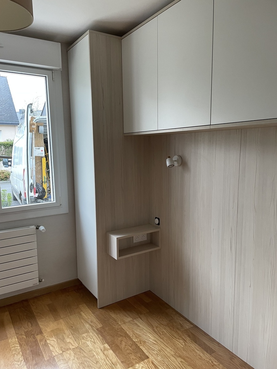 Projet Bette – Chambre parentale avec rangements intégrés