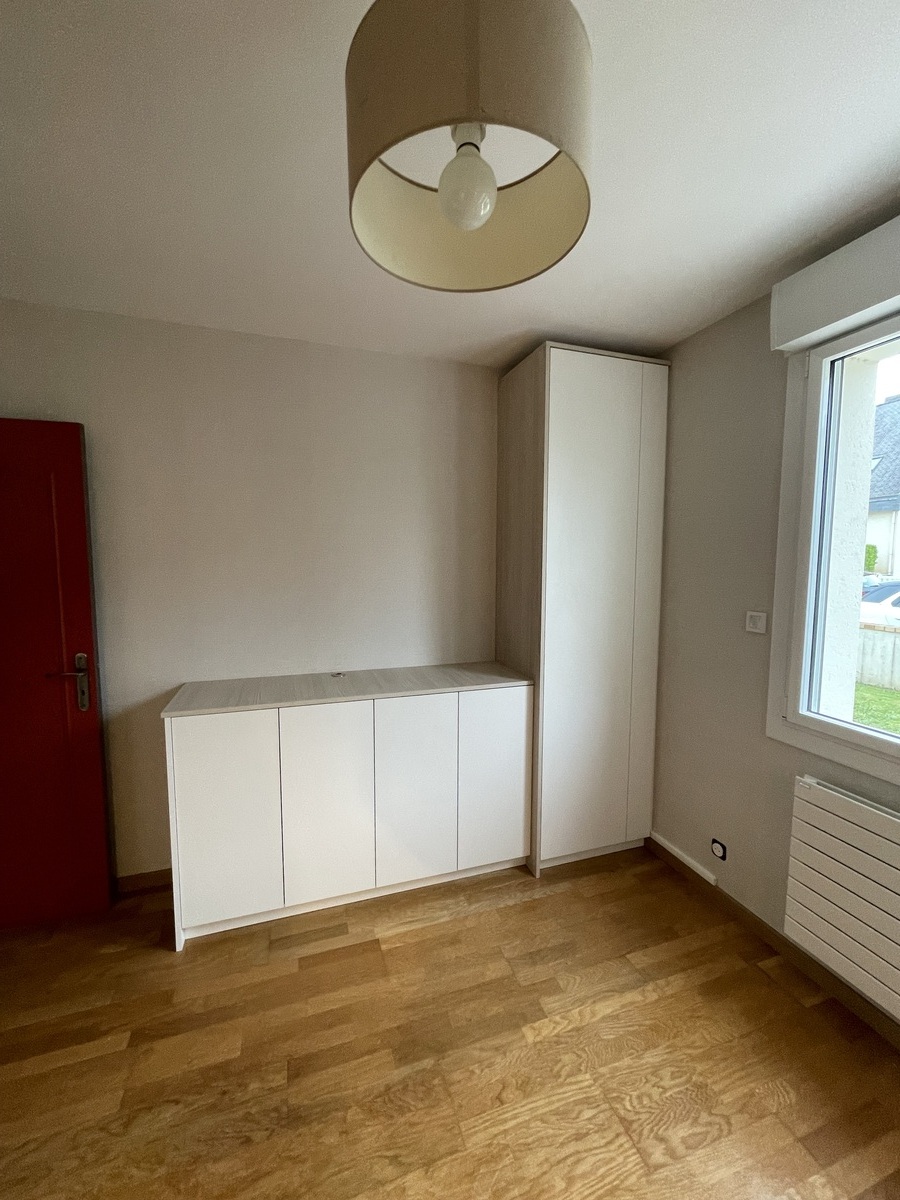 Projet Bette – Chambre parentale avec rangements intégrés