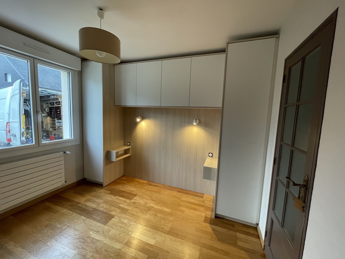 Projet Bette – Chambre parentale avec rangements intégrés